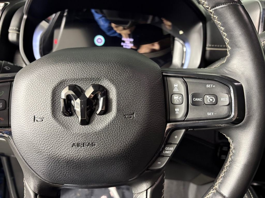 Used 2024 RAM 2500 Limited image 22