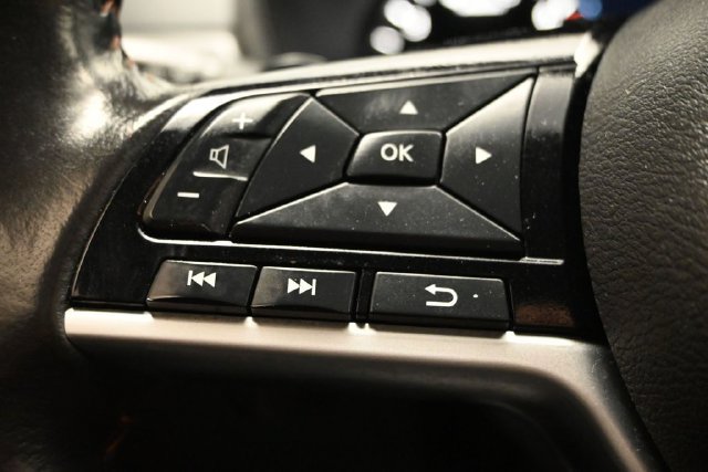 Used 2024 Nissan Altima 2.5 SR FWD image 19
