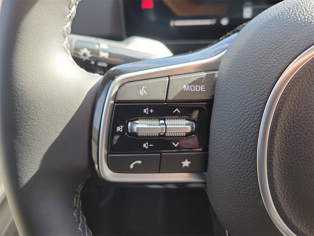 New 2026 Kia Carnival EX image 27