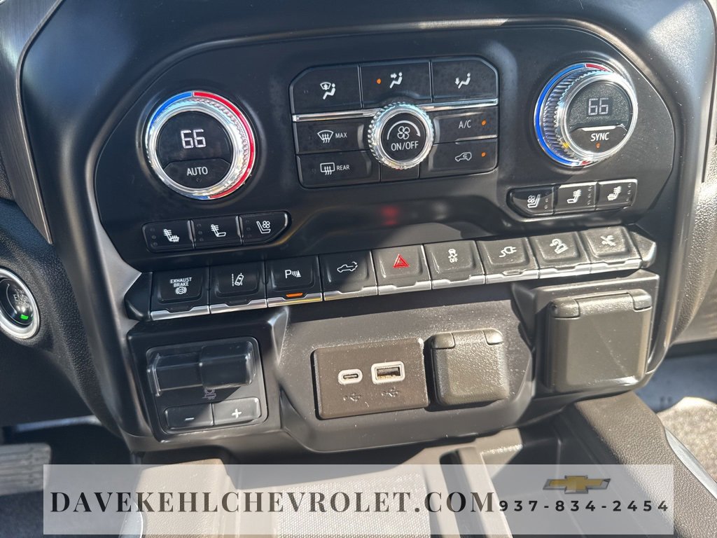 Used 2023 GMC Sierra 2500 Denali w/ Denali Ultimate Package image 16