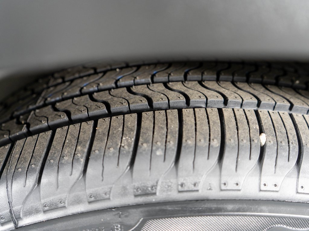 Used 2016 Kia Sorento EX image 27