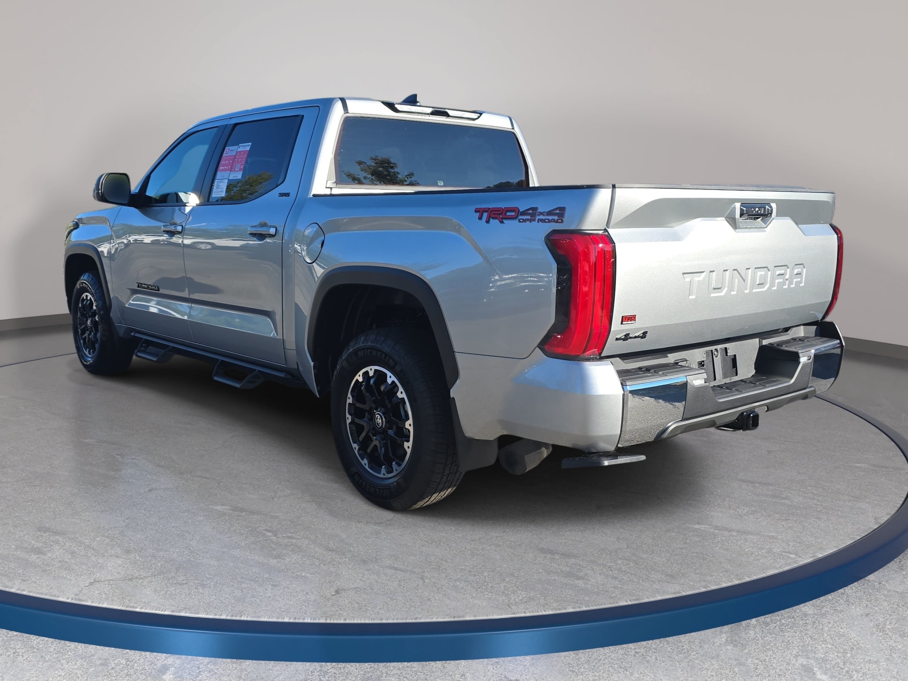 New 2026 Toyota Tundra SR5 w/ TRD Off-Road Package AWD/4WD image 7