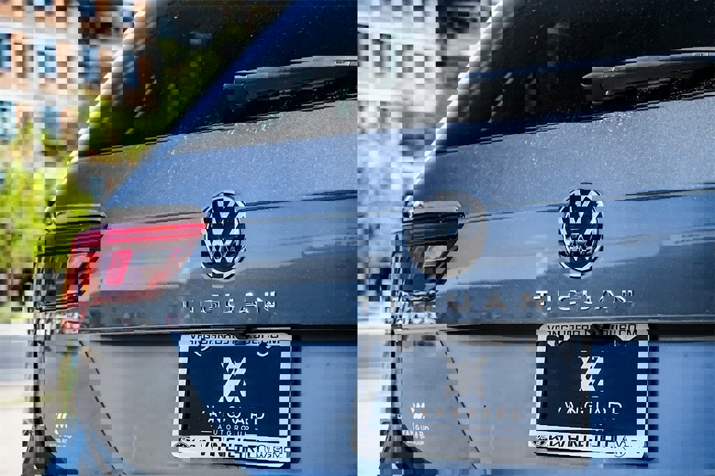 New 2024 Volkswagen Tiguan S image 8