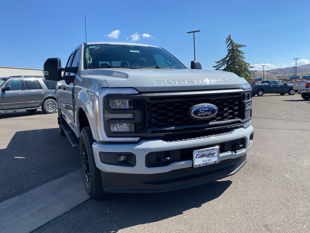 New 2026 Ford F350 4x4 Crew Cab Super Duty image 16