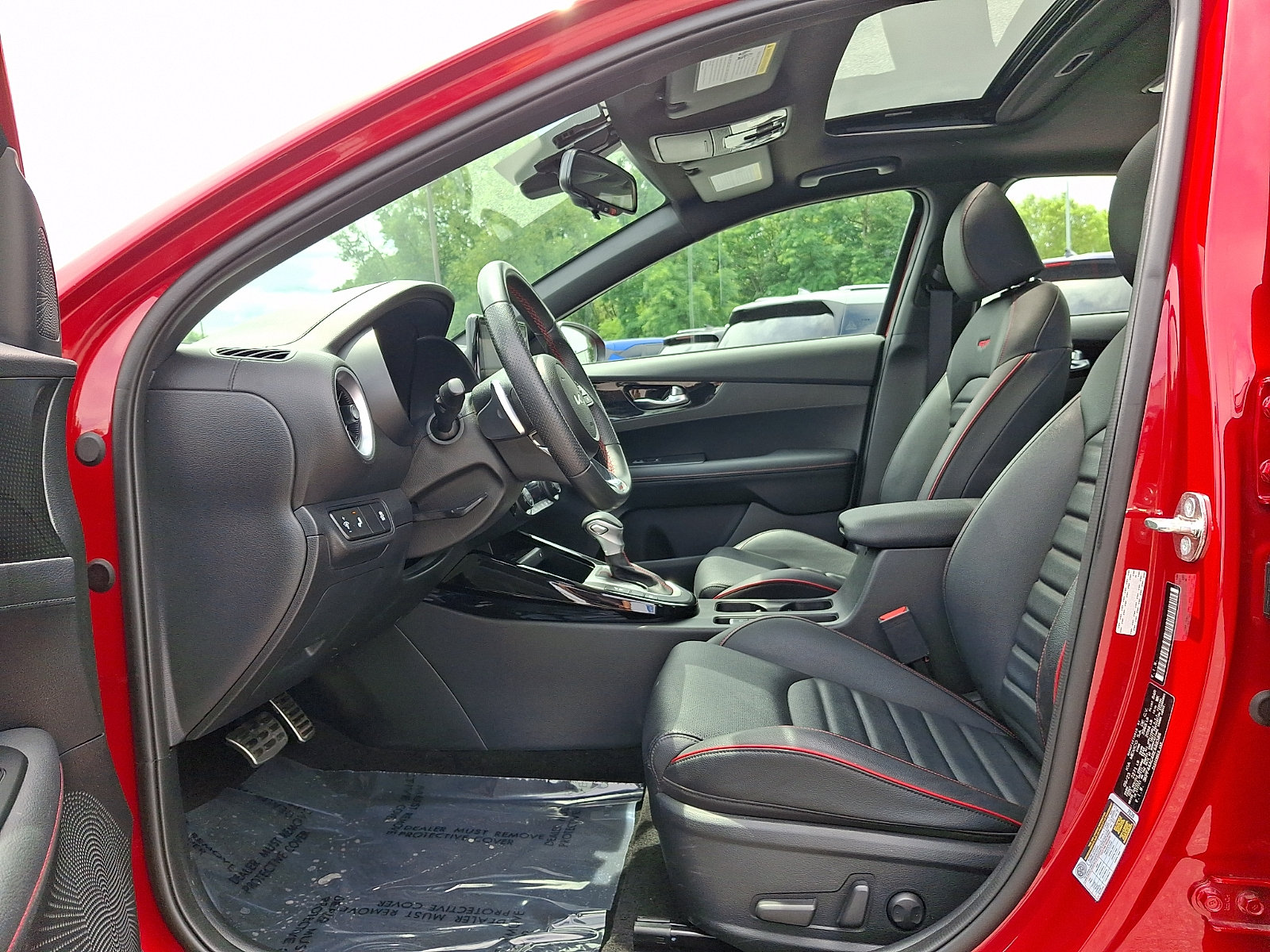 Certified 2024 Kia Forte GT w/ GT2 Package FWD image 13