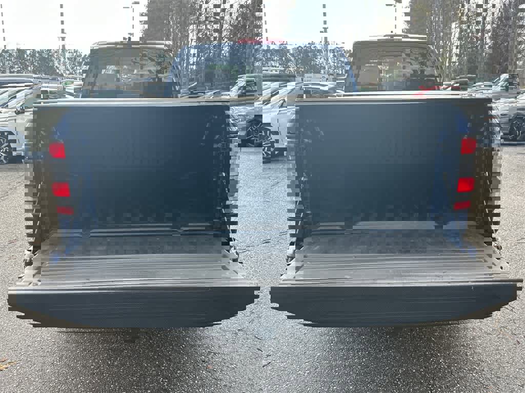 Used 2022 Nissan Frontier SV w/ Technology Package image 15