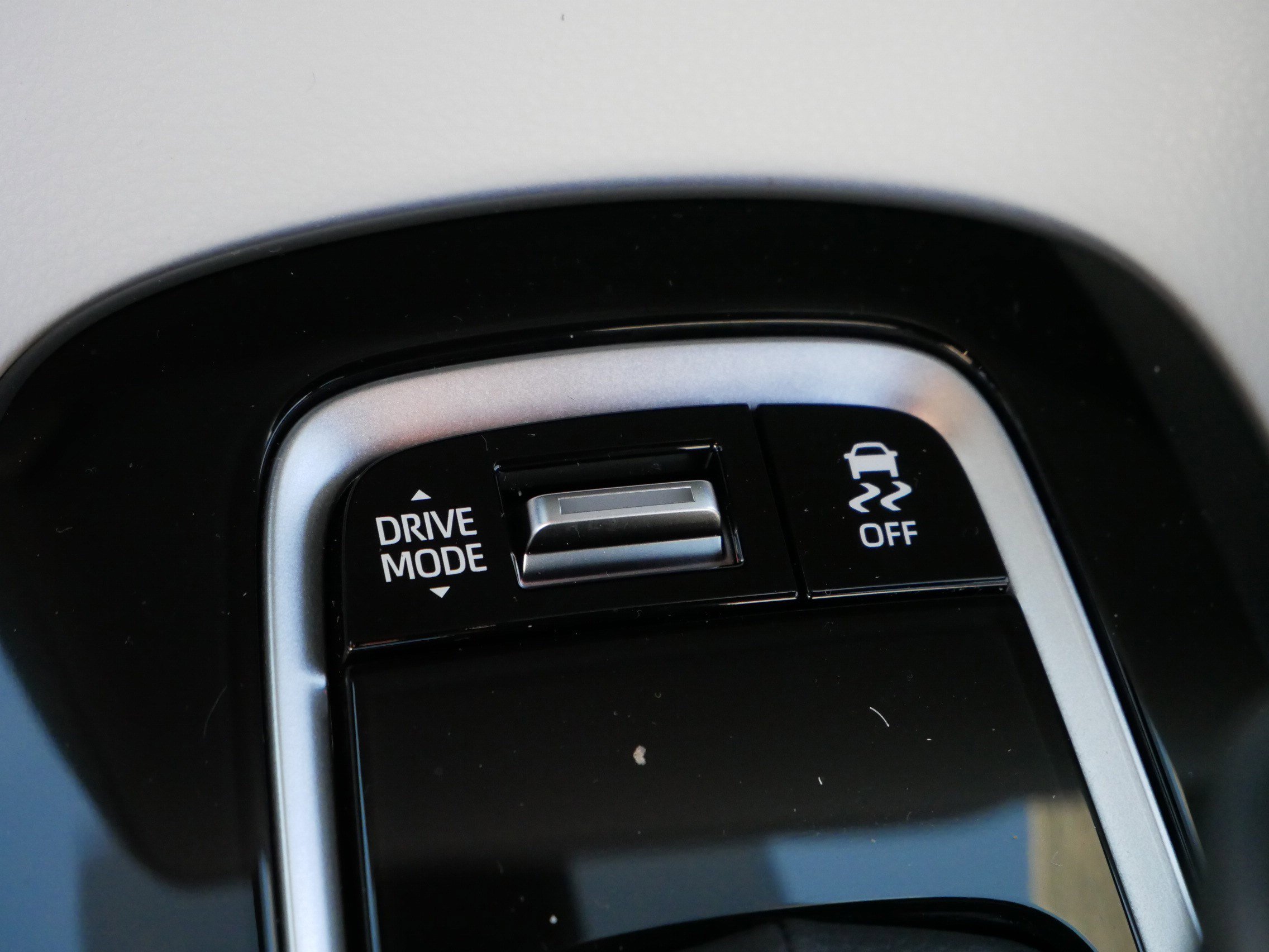 Certified 2025 Toyota Corolla SE image 28