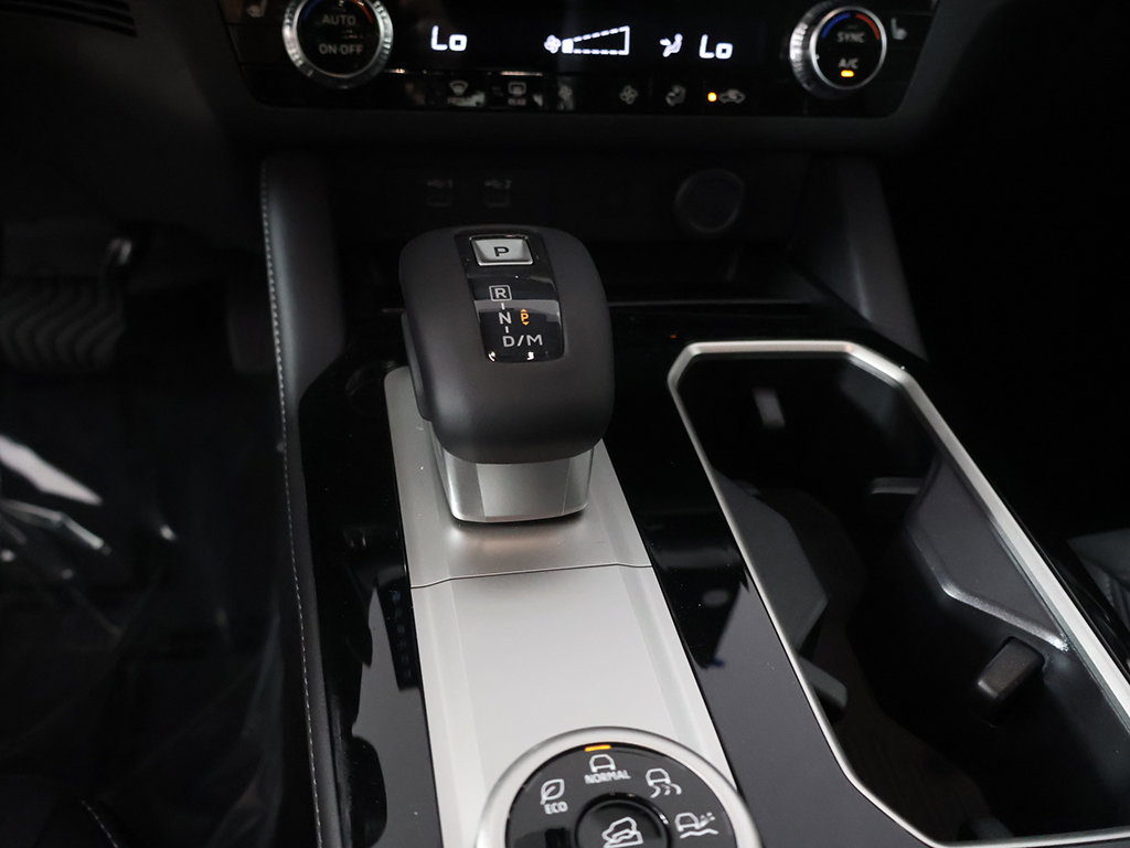 New 2026 Mitsubishi Outlander LE AWD/4WD image 45