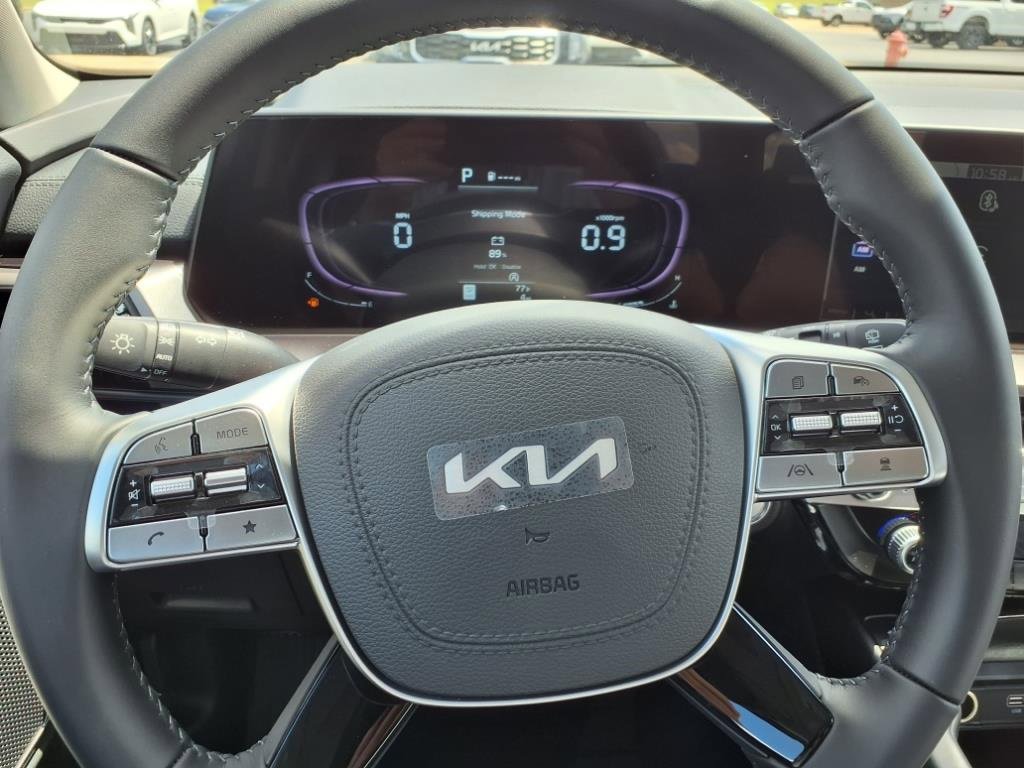 Used 2025 Kia Telluride S image 24