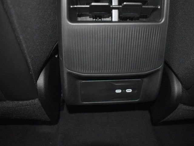 New 2026 Jeep Cherokee Limited image 38