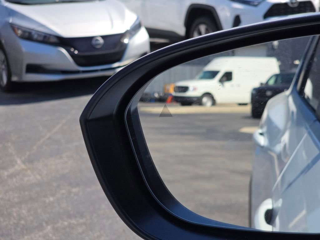 New 2026 Nissan Rogue SV image 7