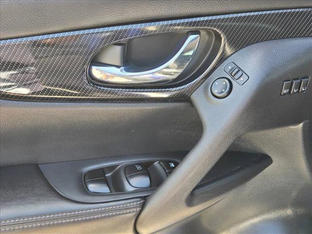 Used 2019 Nissan Rogue SL image 9