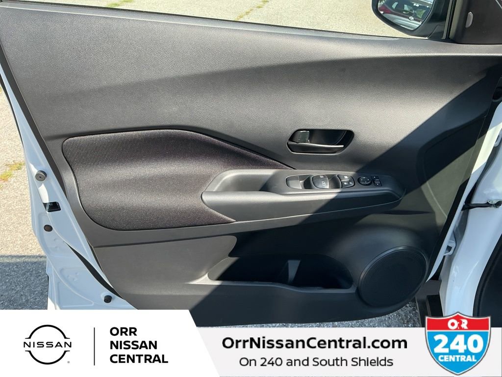New 2025 Nissan Kicks Play S image 16