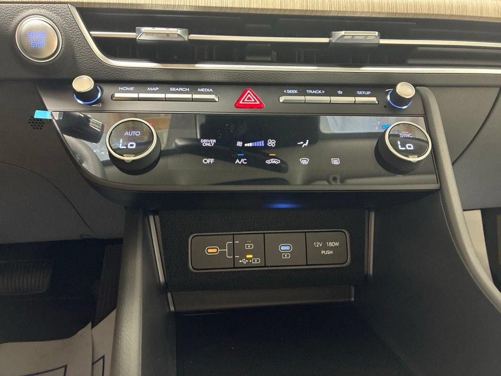 New 2026 Hyundai Sonata Blue FWD image 18