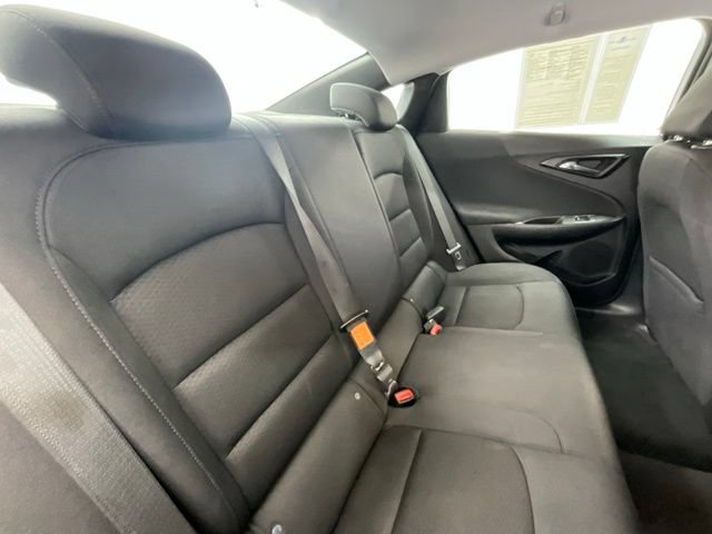 Used 2022 Chevrolet Malibu RS FWD image 14