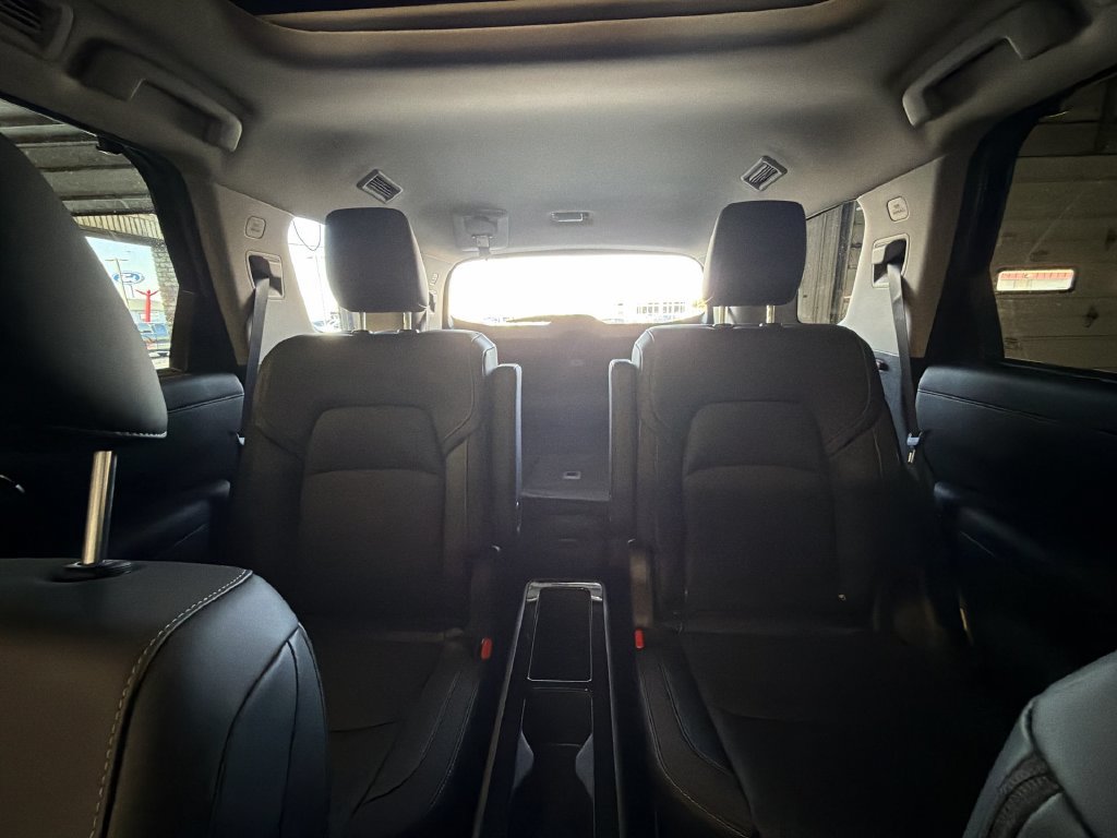 New 2026 Nissan Pathfinder SL w/ SL Premium Package AWD/4WD image 24