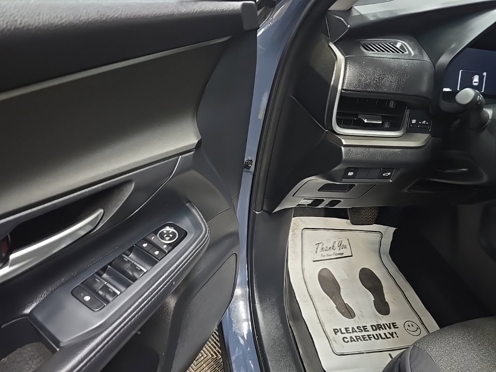 Used 2025 Toyota Grand Highlander AWD image 29