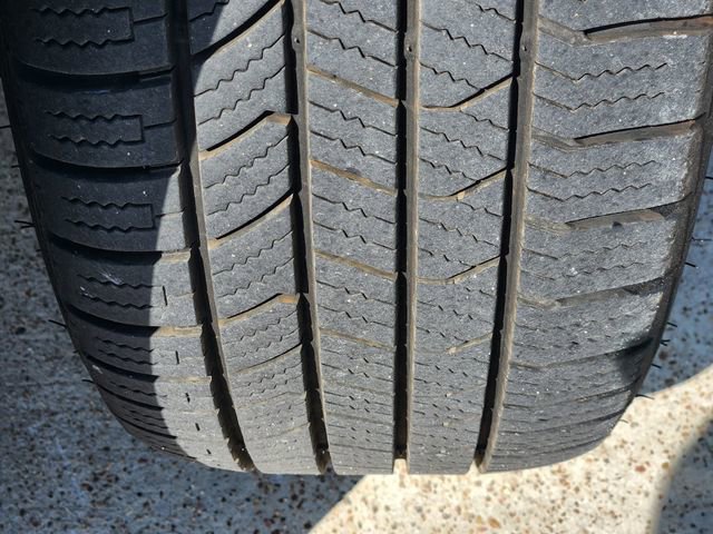 Used 2024 Lexus ES 350 F Sport w/ Accessory Package (Z2) image 11