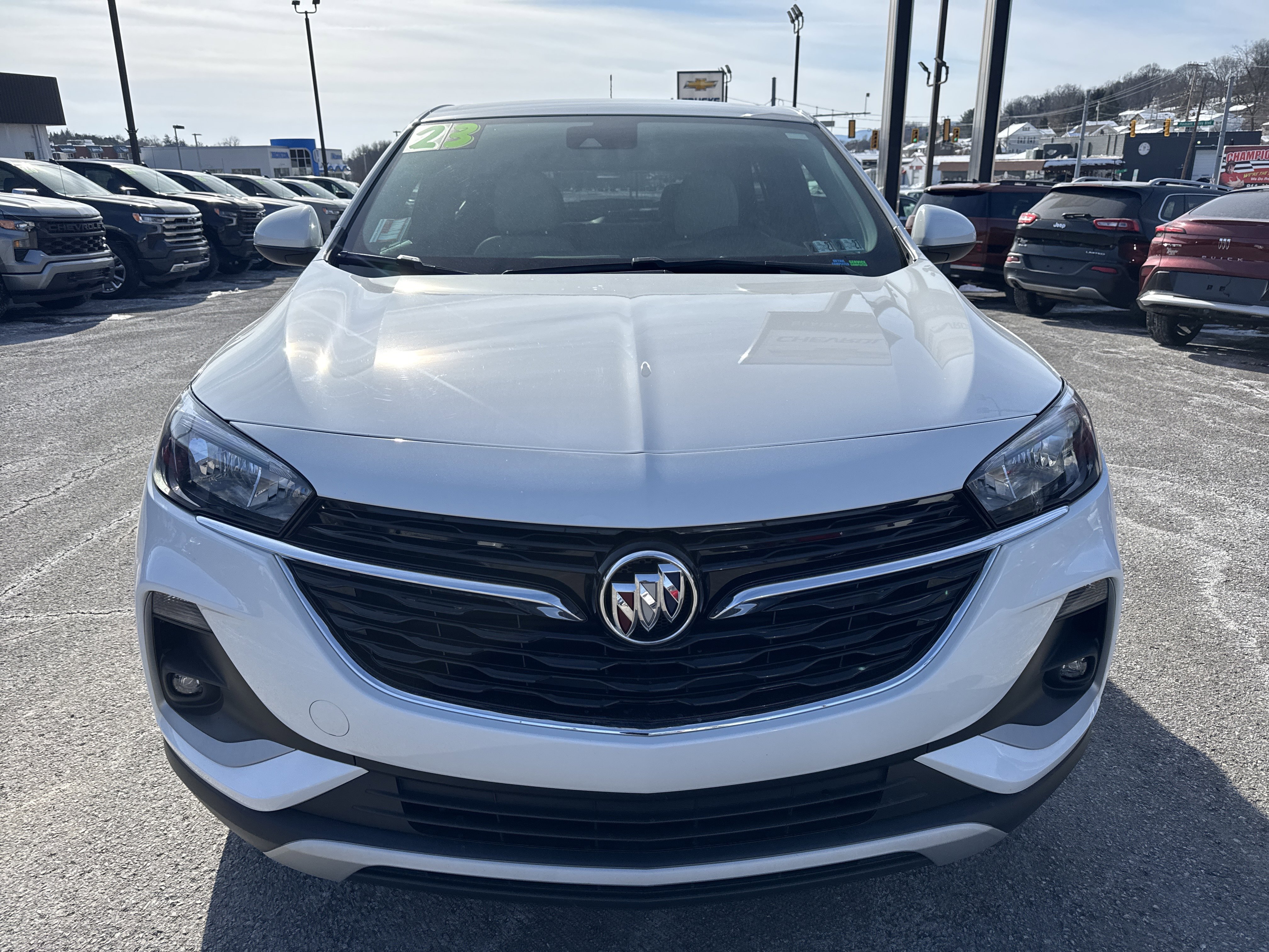 Used 2023 Buick Encore GX Preferred w/ Cold Weather Comfort Package image 9