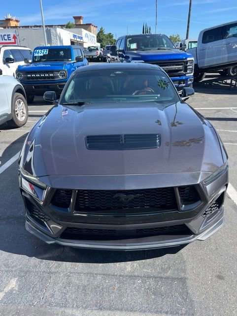 Used 2024 Ford Mustang GT Premium w/ GT Performance Package RWD image 3
