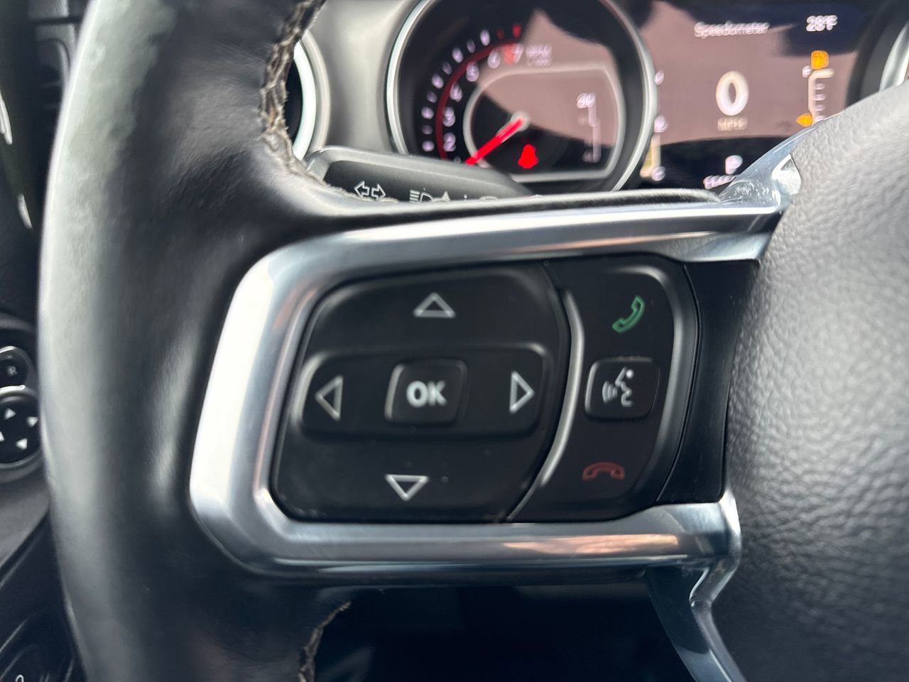 Used 2021 Jeep Gladiator Rubicon w/ Uconnect 4C Nav & Sound Group image 30