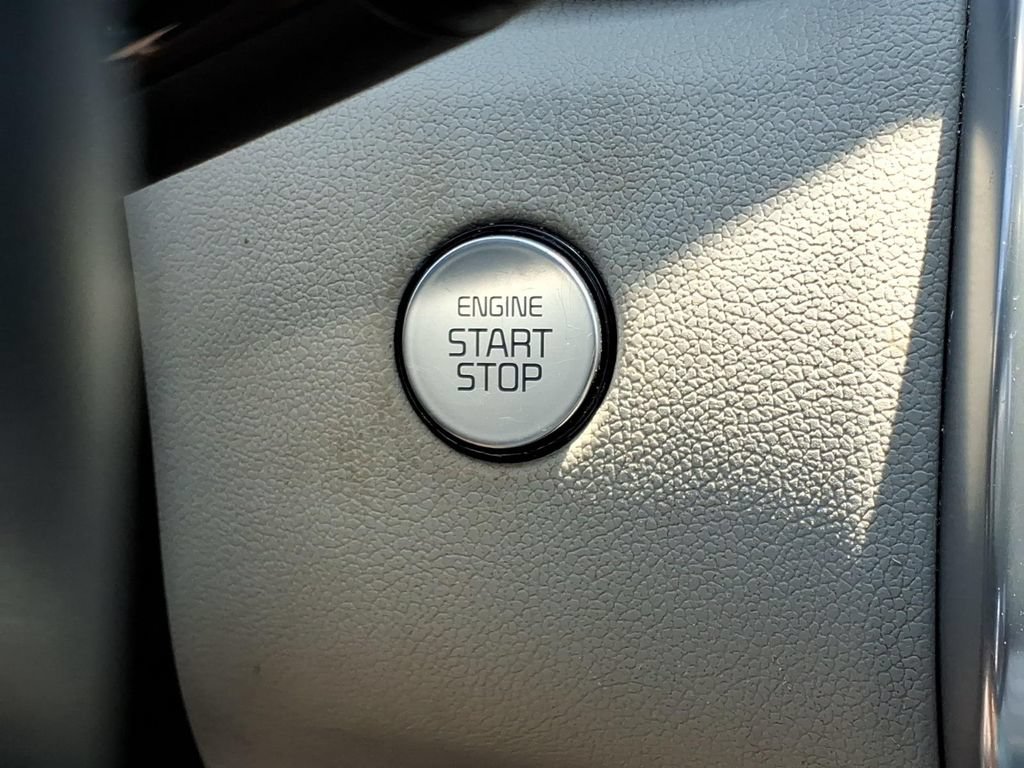 Used 2021 Kia Sorento SX FWD image 16