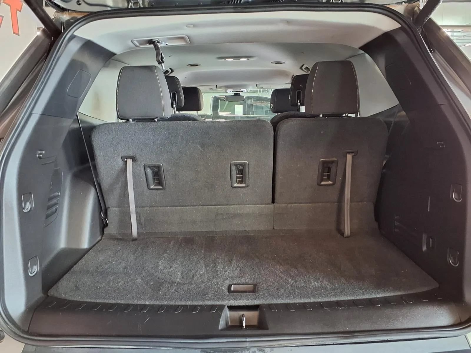 Used 2018 Chevrolet Traverse LT AWD/4WD image 6