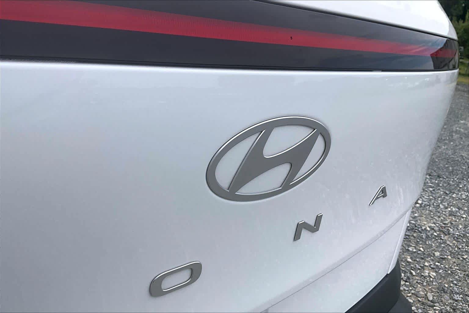 Used 2026 Hyundai Kona SEL Sport FWD image 31