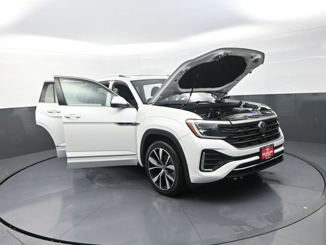 Used 2024 Volkswagen Atlas SEL Premium R-Line AWD/4WD image 9