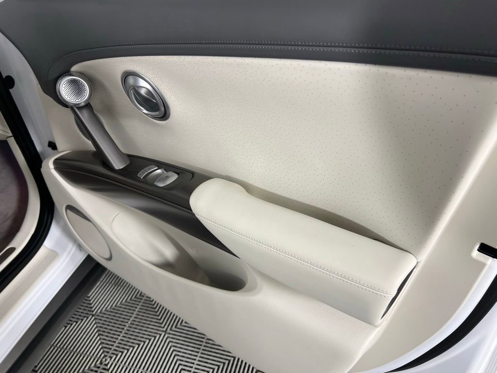 Used 2024 Genesis GV60 Advanced image 36