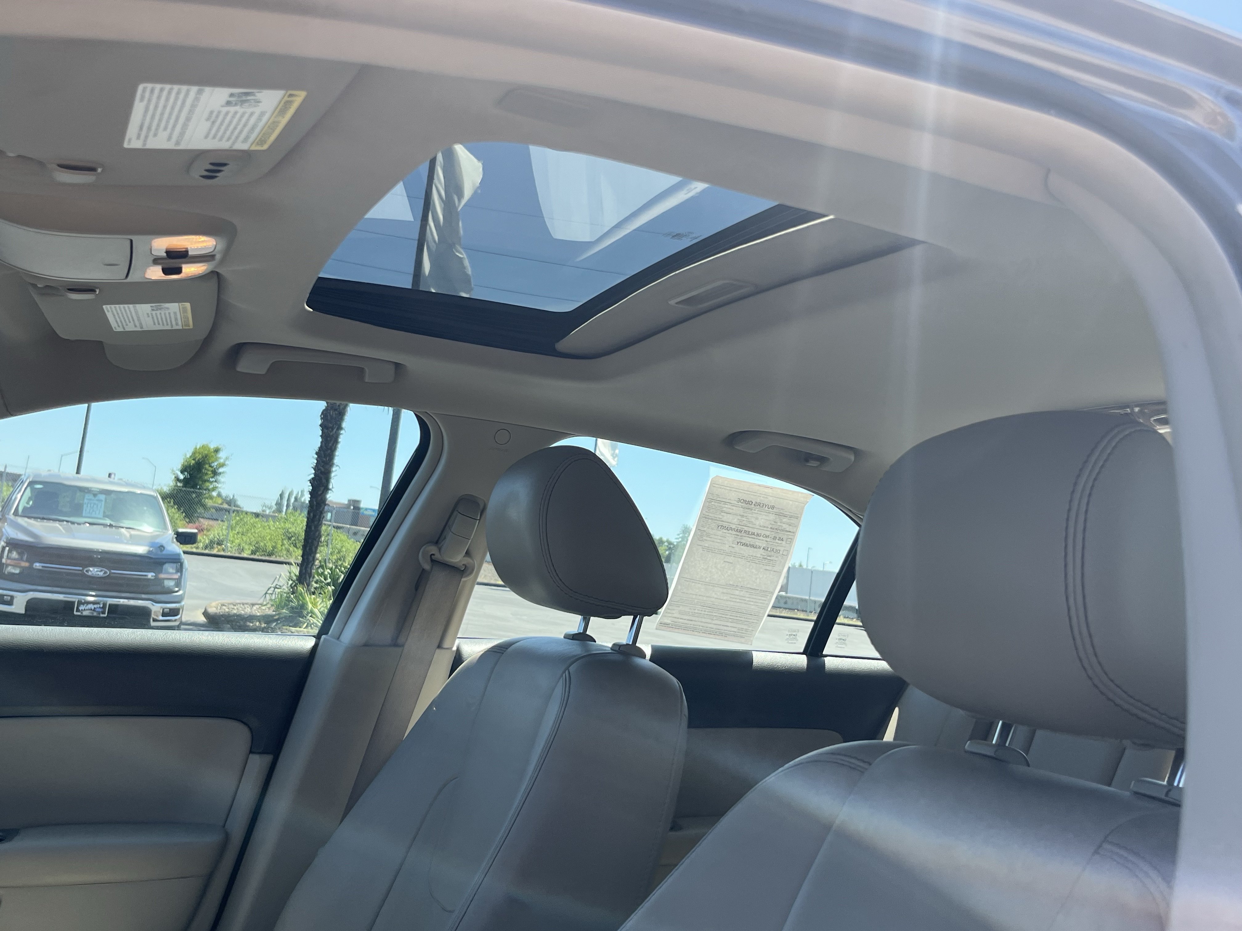 Used 2011 Ford Fusion SEL w/ 301A Rapid Spec Order Code FWD image 17