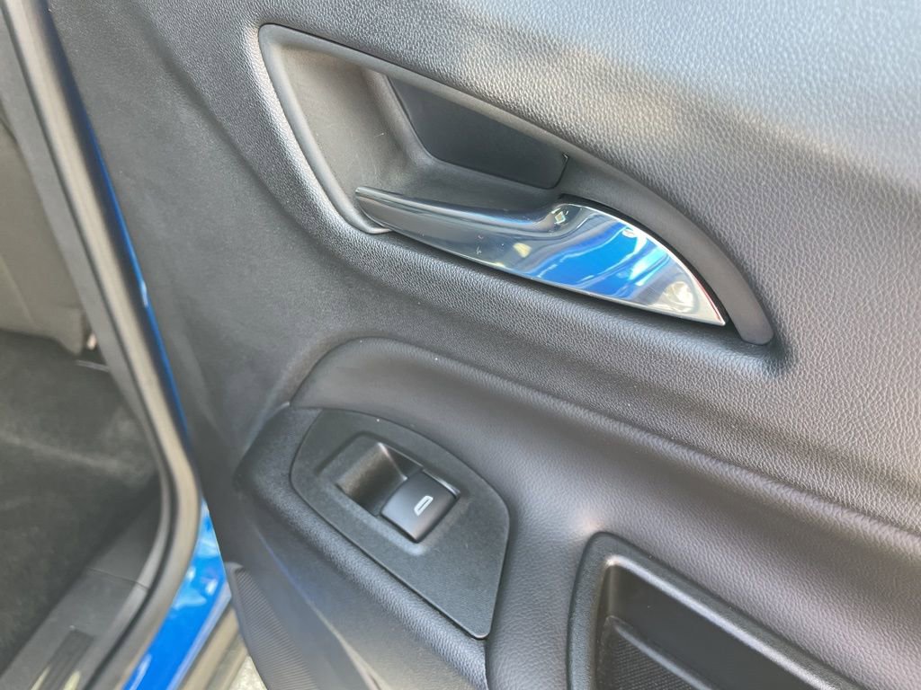 Used 2024 Chevrolet Equinox LT image 38