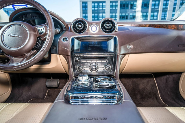 Used 2012 Jaguar XJ RWD image 56