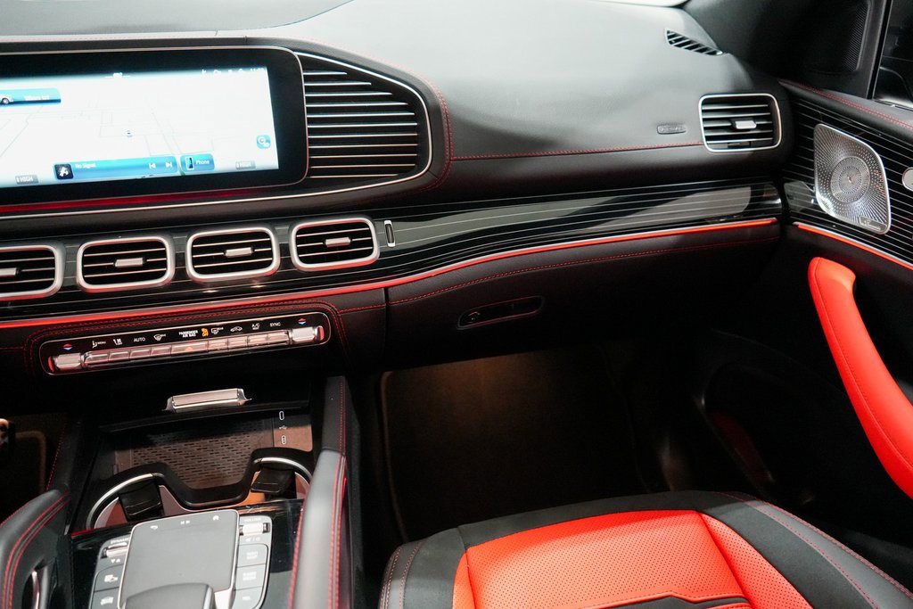 Used 2025 Mercedes-Benz GLE 53 AMG 4MATIC Coupe image 13