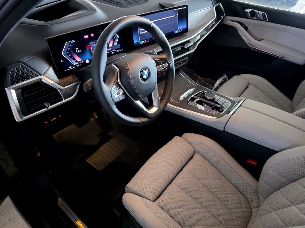 New 2026 BMW X5 xDrive40i AWD/4WD image 8