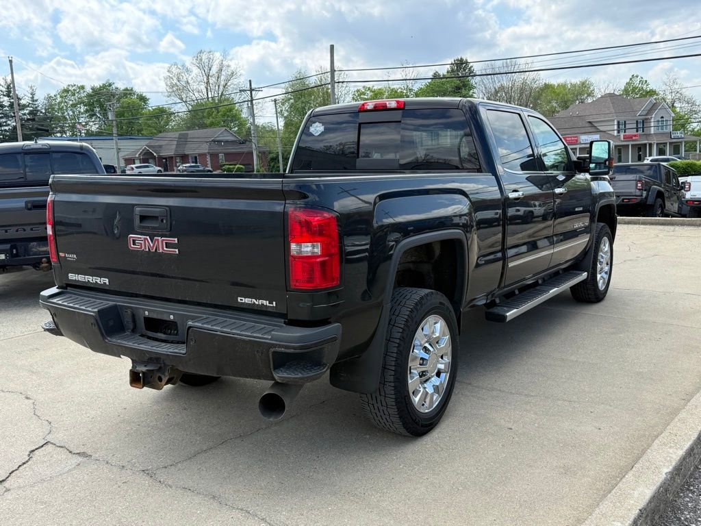 Used 2019 GMC Sierra 2500 Denali w/ Duramax Plus Package image 6