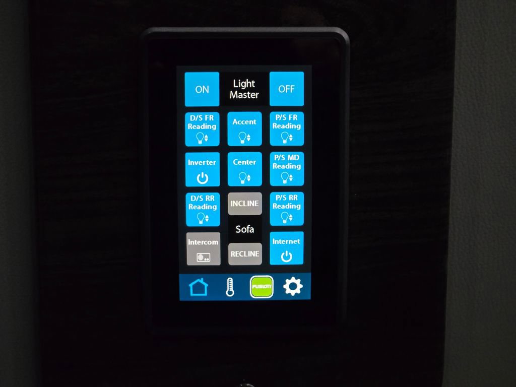 Used 2023 Mercedes-Benz Sprinter 3500 w/ Parking Package image 30