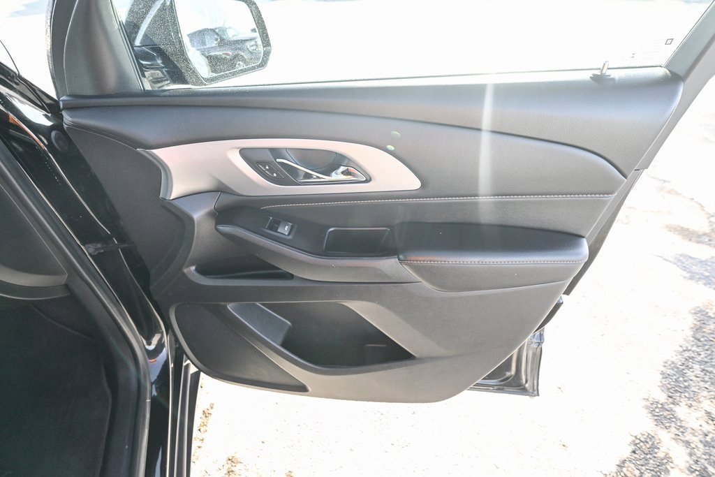 Used 2019 Chevrolet Traverse LT image 27