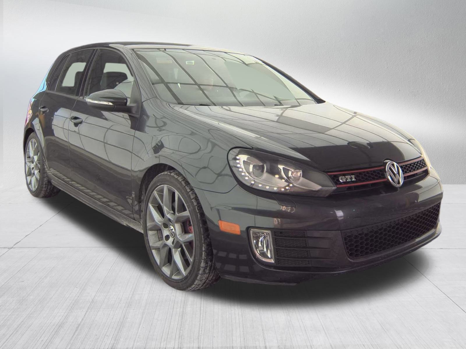 Used 2013 Volkswagen GTI Driver's Edition image 4