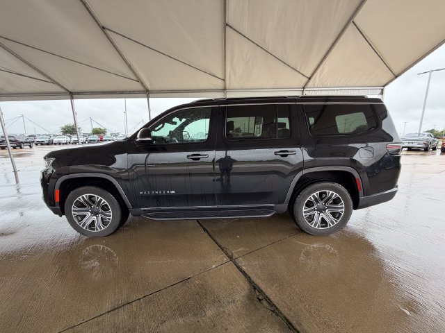 Used 2022 Jeep Wagoneer Series III AWD/4WD image 7