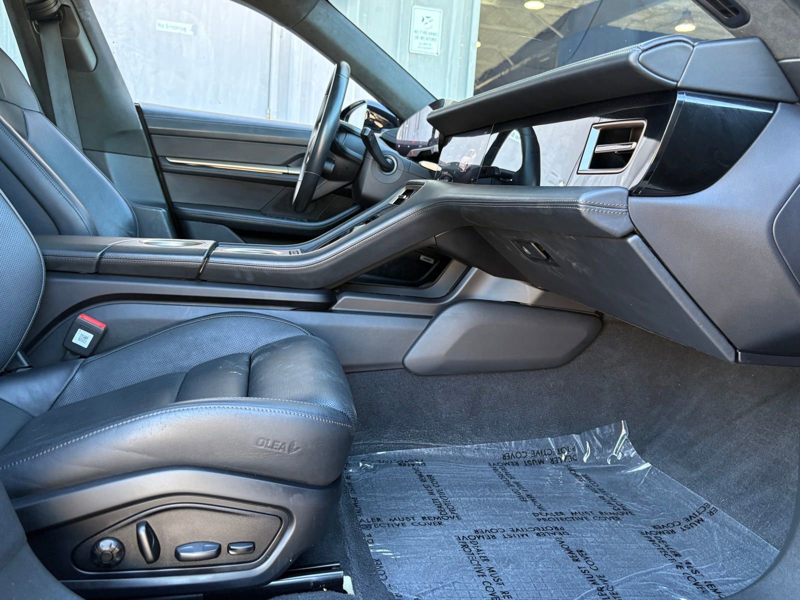 Used 2020 Porsche Taycan Turbo image 38