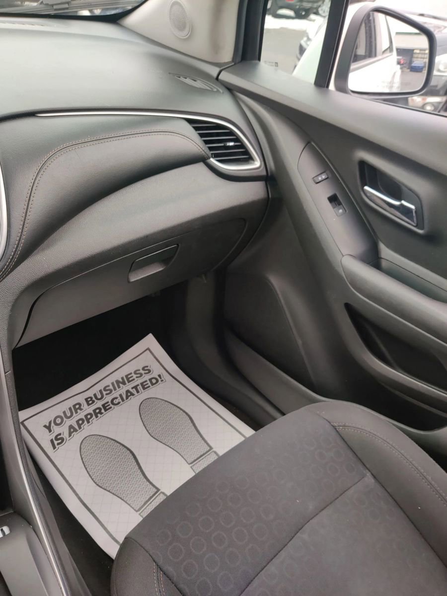 Used 2020 Chevrolet Trax LS w/ Tint and Cruise Package image 23