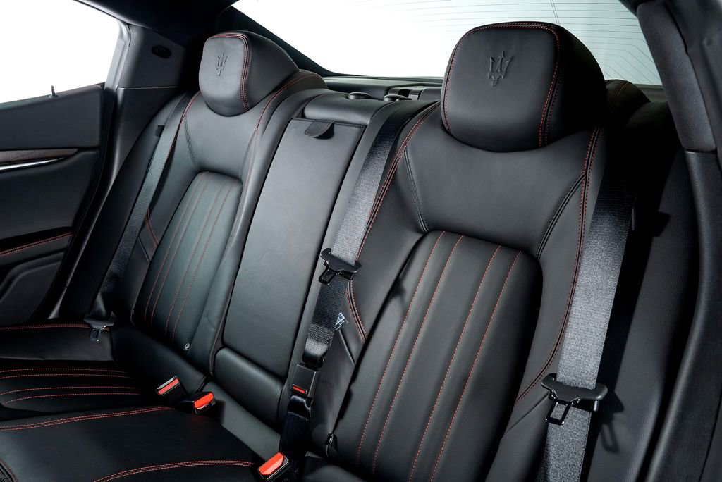 Used 2016 Maserati Ghibli S Q4 image 23