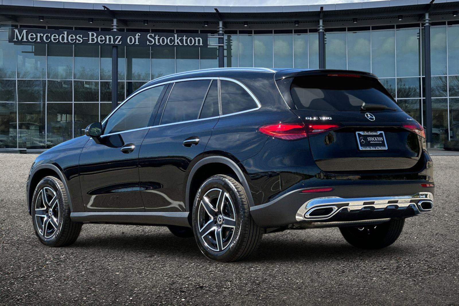 New 2026 Mercedes-Benz GLC 300 4MATIC image 6