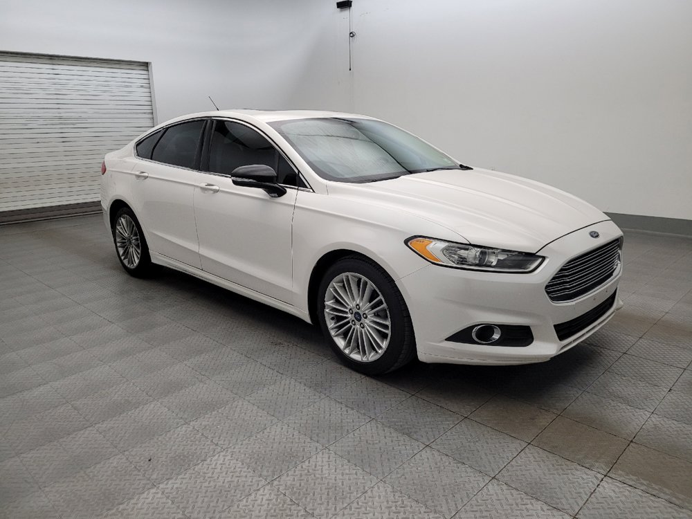 Used 2016 Ford Fusion SE w/ Equipment Group 202A FWD image 11
