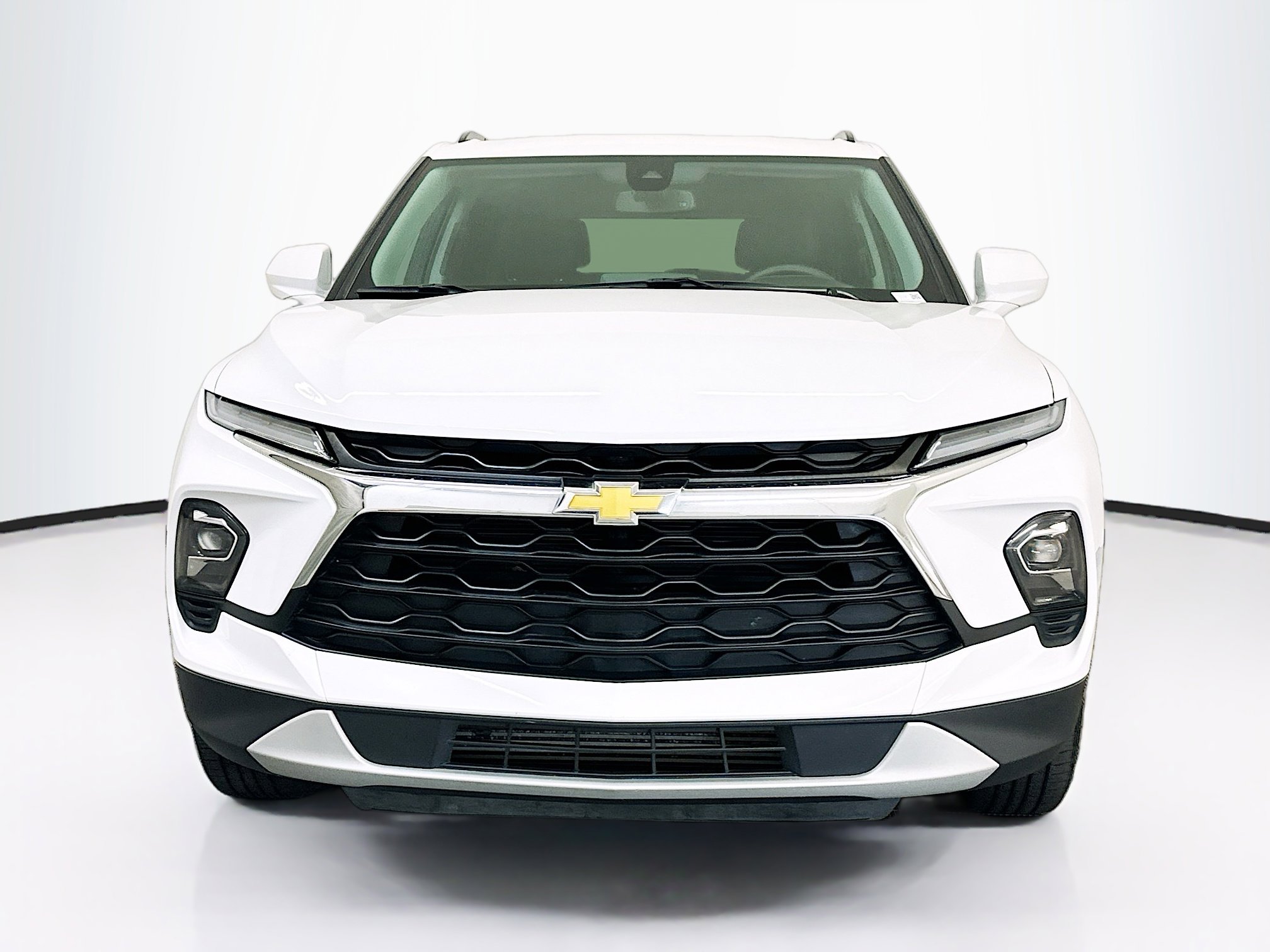 Used 2023 Chevrolet Blazer LT w/ Convenience Package image 2
