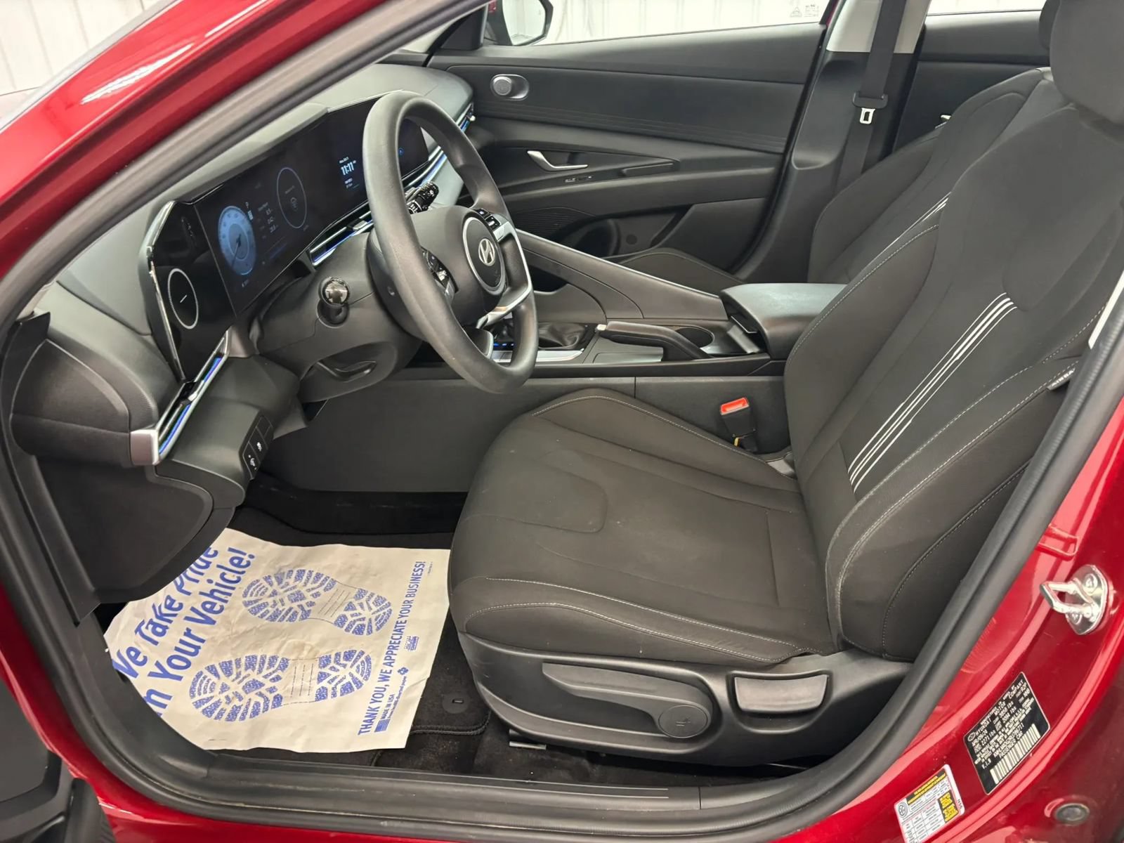 Used 2024 Hyundai Elantra SEL FWD image 36