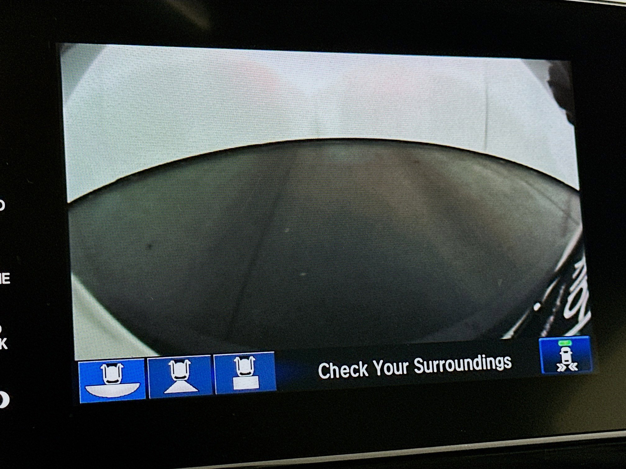 Used 2018 Honda CR-V Touring image 23