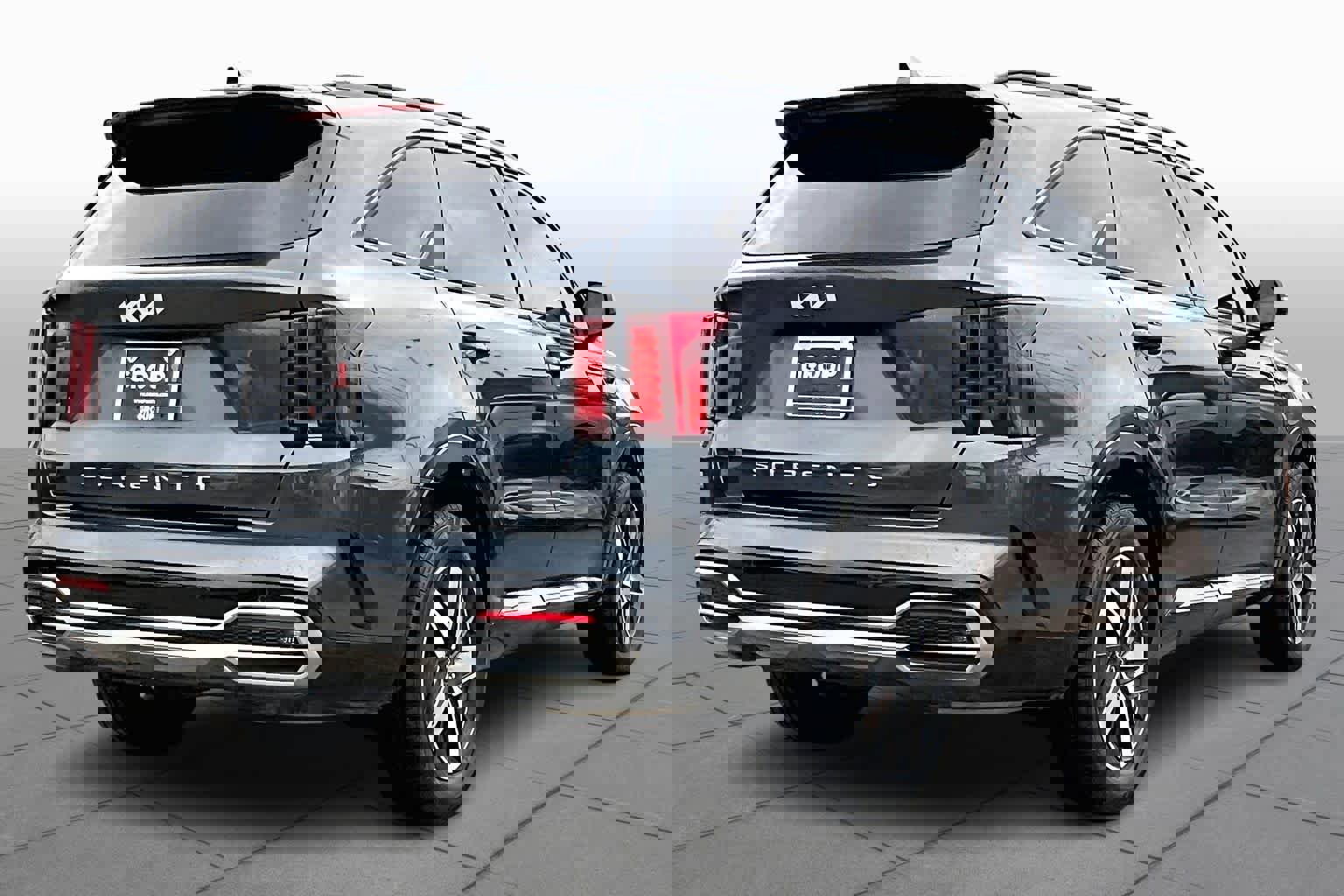 Used 2022 Kia Sorento EX w/ Panoramic Sunroof Package image 13