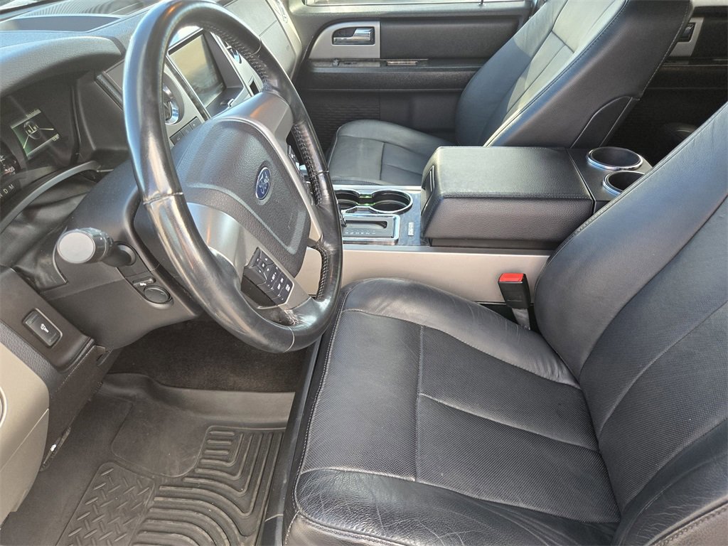 Used 2015 Ford Expedition Limited image 9